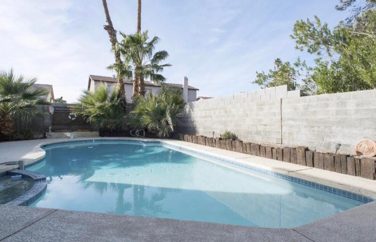 Urban Las Vegas Colonial In The Heart Of Vegas Villa Exterior foto